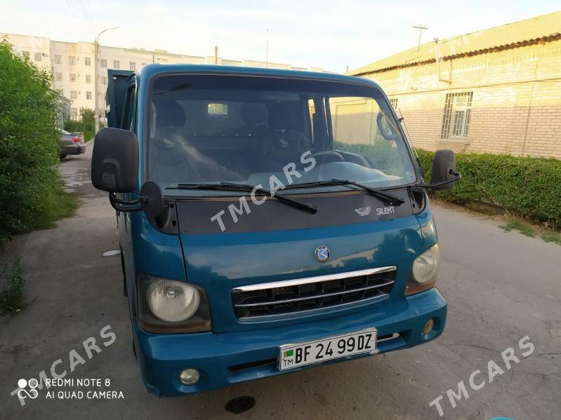 Kia Bongo 2002 - 120 000 TMT - Daşoguz - img 6