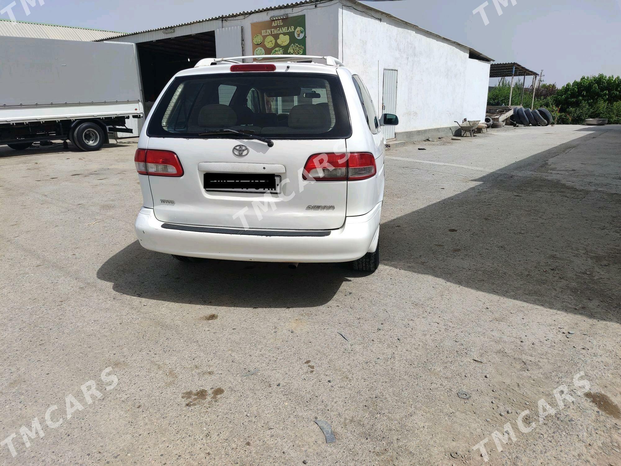 Toyota Sienna 2002 - 160 000 TMT - Gökdepe - img 1