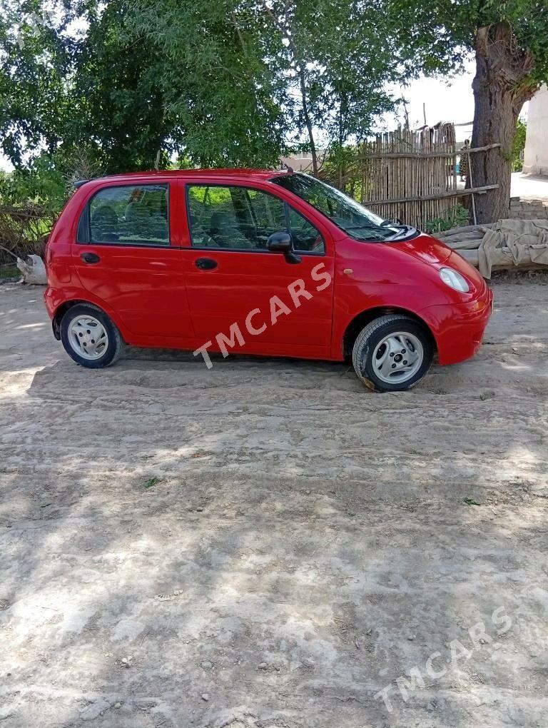 Daewoo Matiz 2002 - 30 000 TMT - Шабатский этрап - img 6