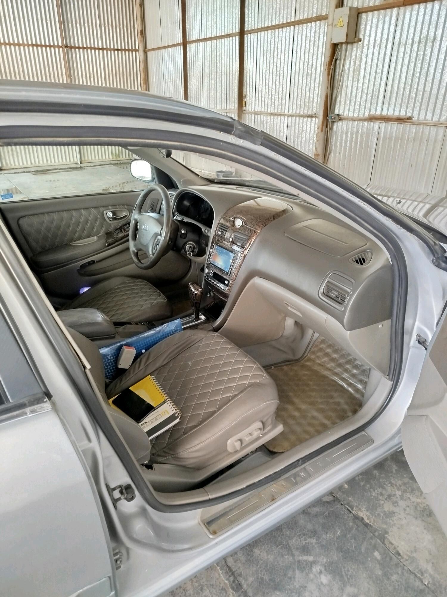 Infiniti I30 2001 - 67 000 TMT - Mary - img 6