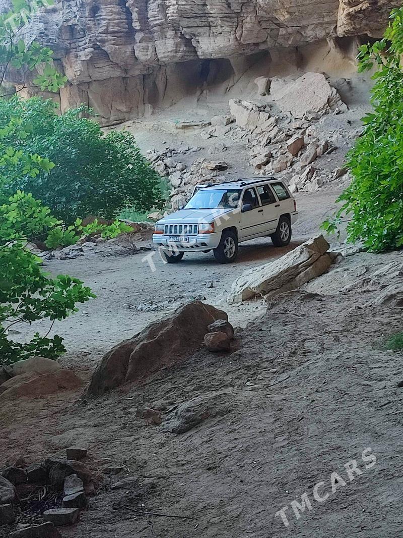 Jeep Grand Cherokee 4xe 1995 - 120 000 TMT - Гумдаг - img 3