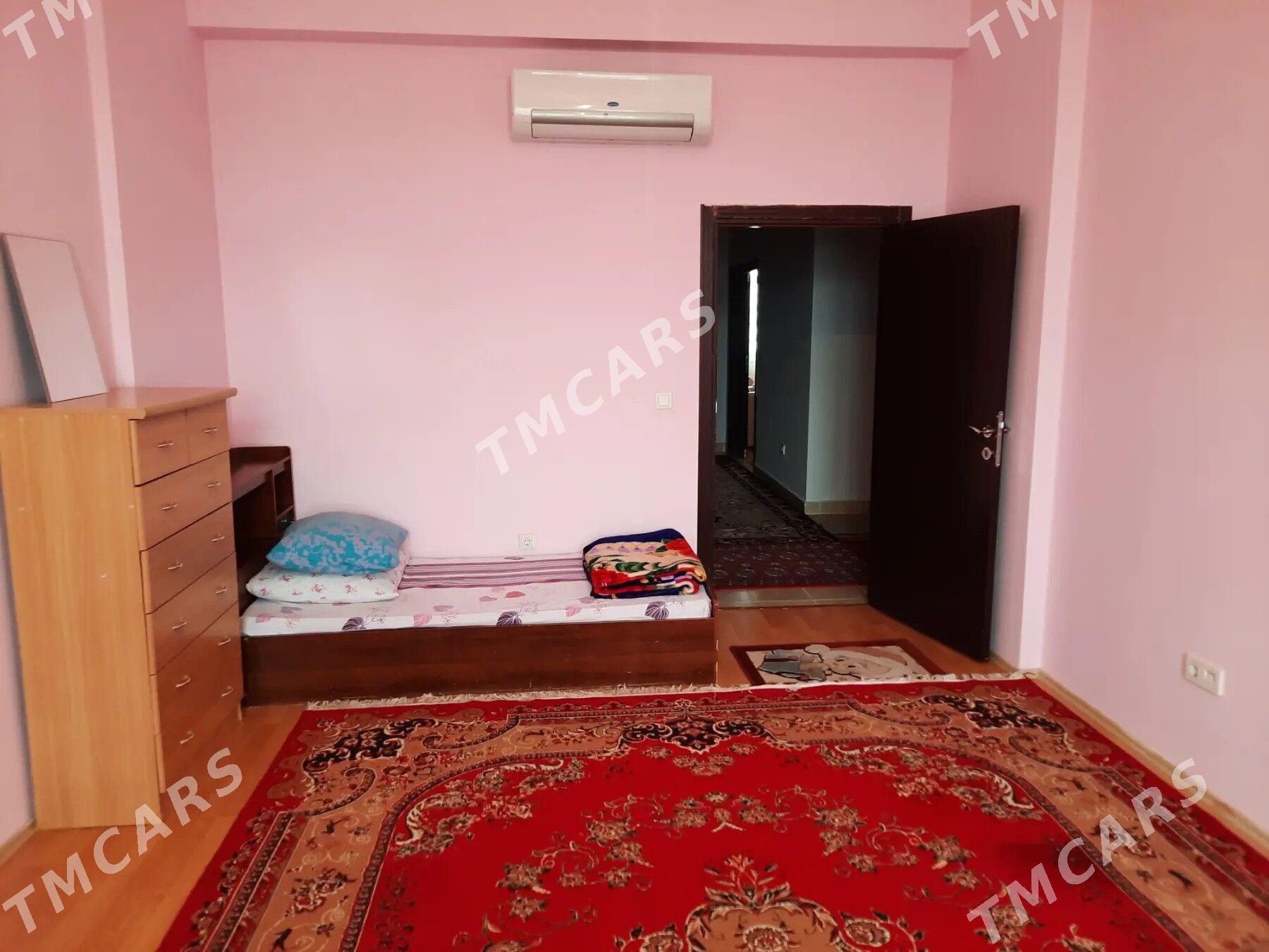 Arenda Gurtly 4/3 etazy 3 kom - Aşgabat - img 2