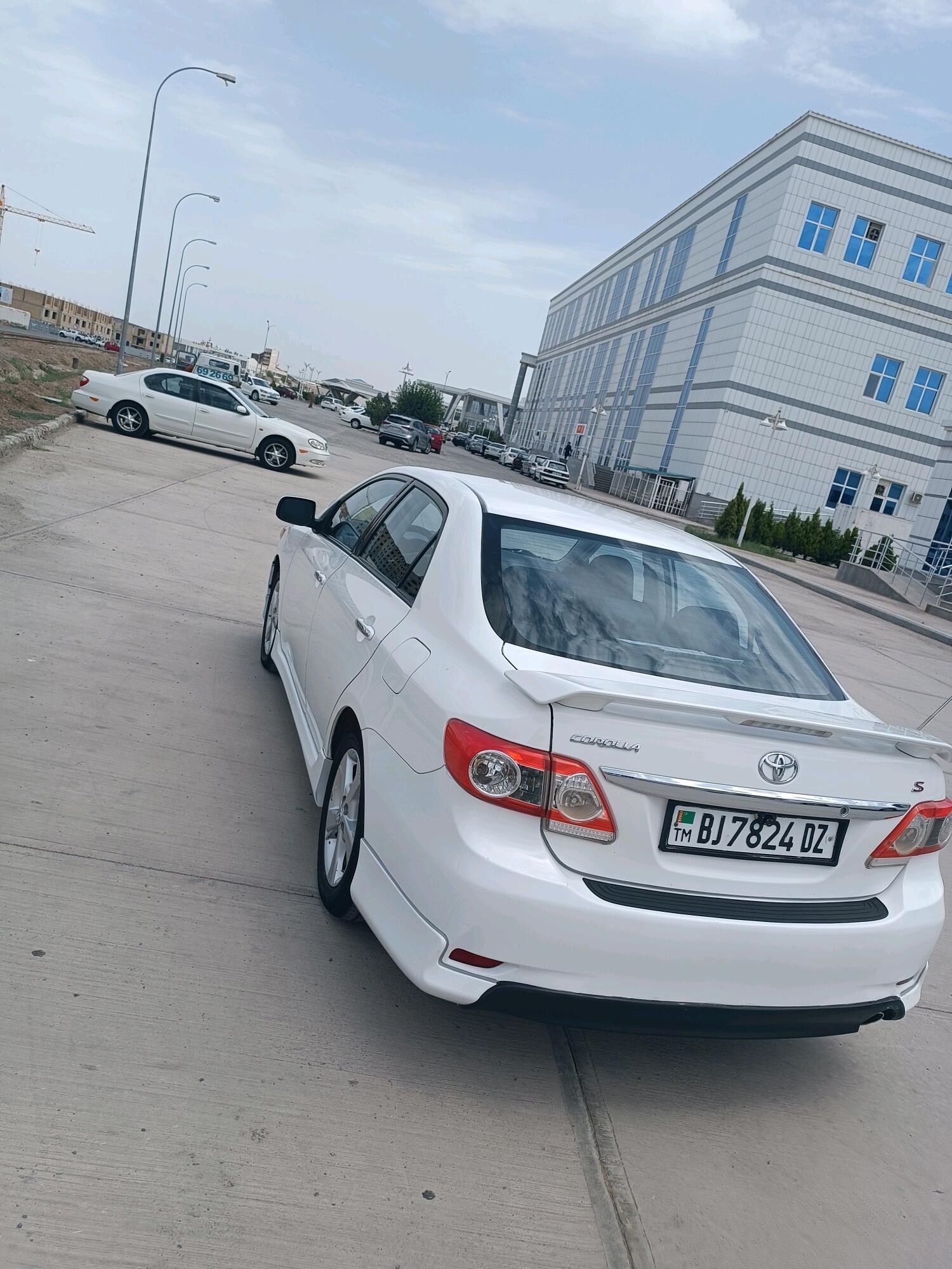 Toyota Corolla 2012 - 165 000 TMT - Дашогуз - img 5