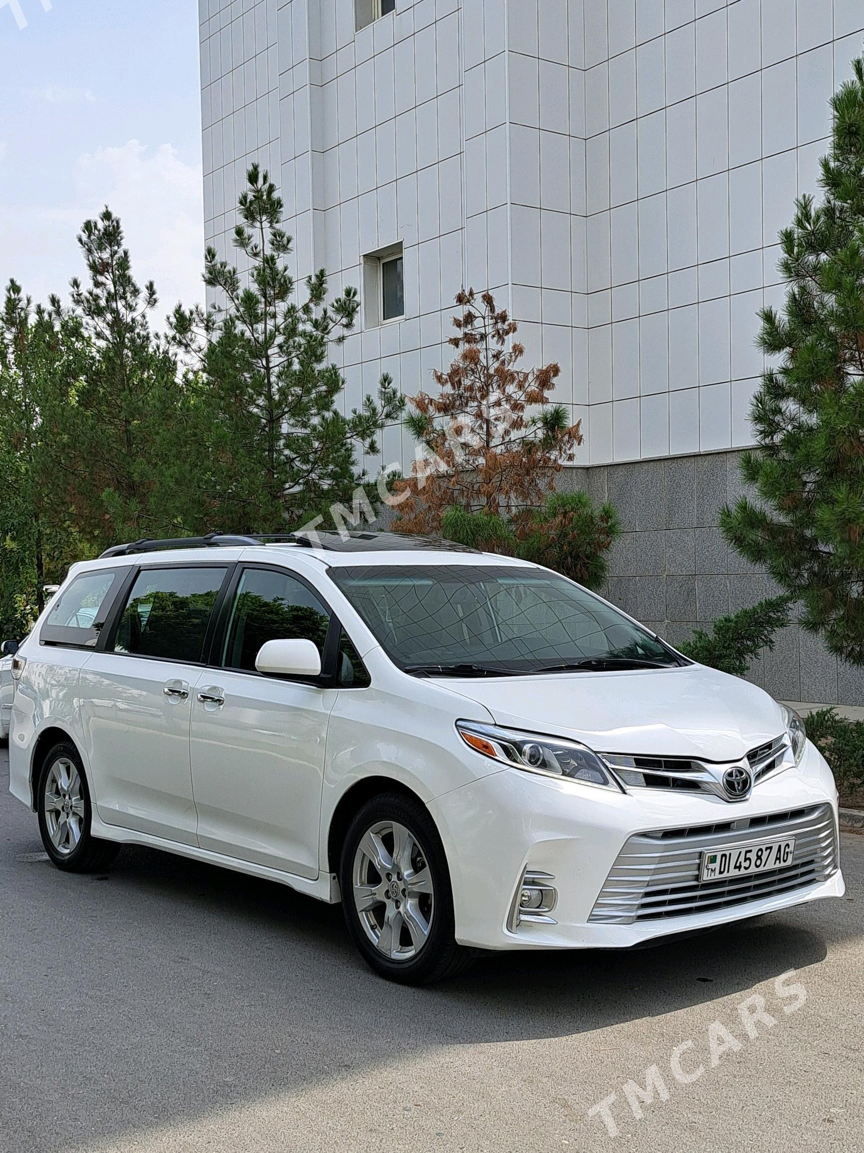 Toyota Sienna 2017 - 330 000 TMT - Ашхабад - img 2