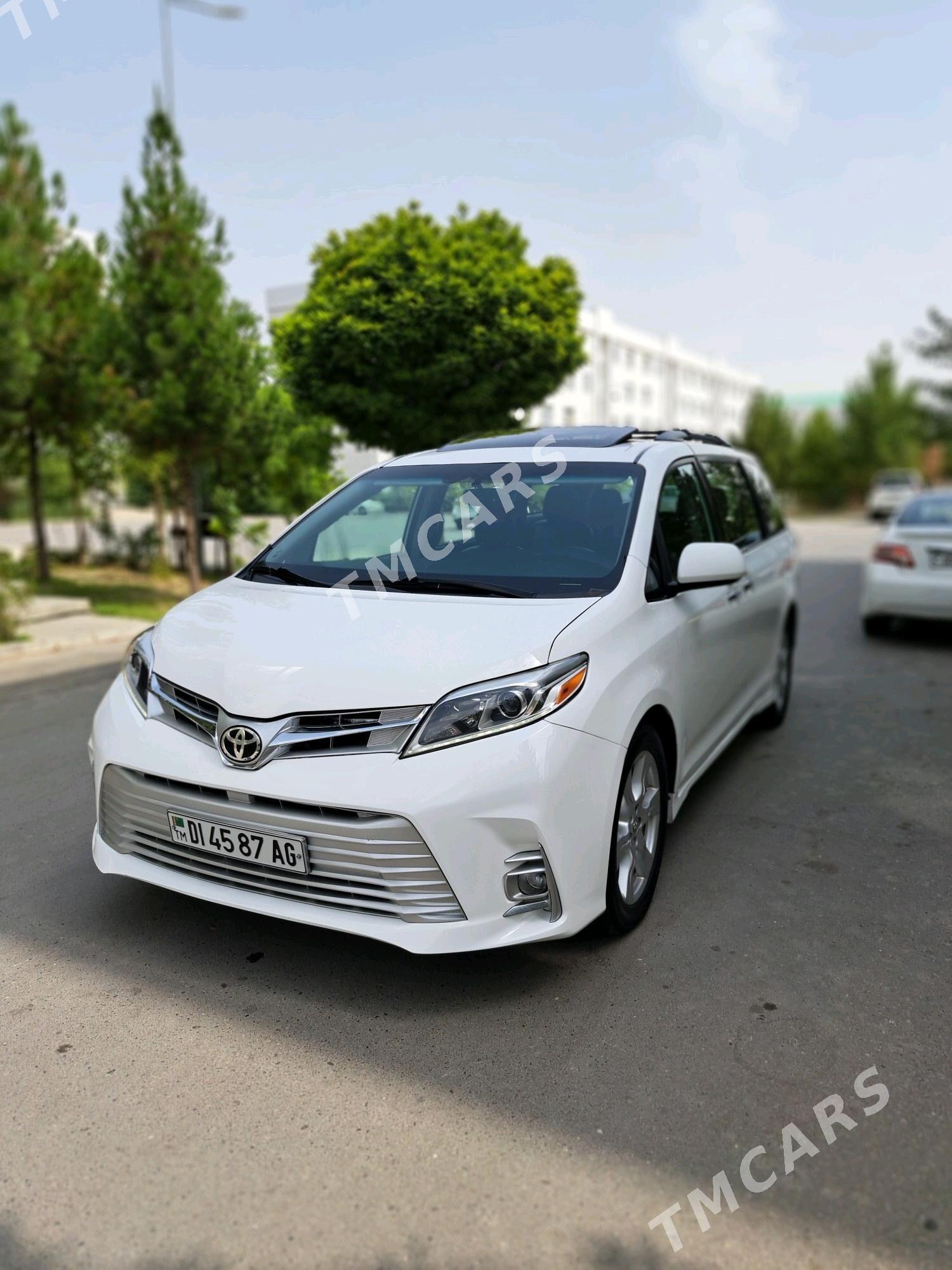Toyota Sienna 2017 - 330 000 TMT - Ашхабад - img 6
