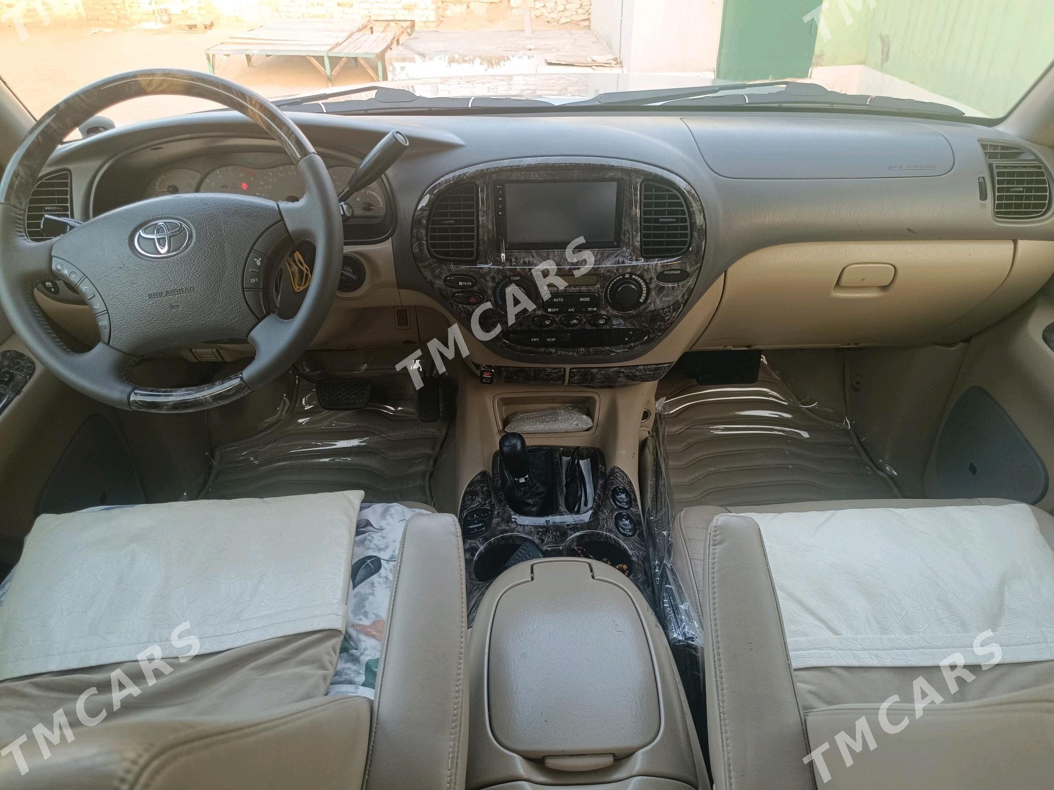 Toyota Sequoia 2001 - 260 000 TMT - Балканабат - img 2