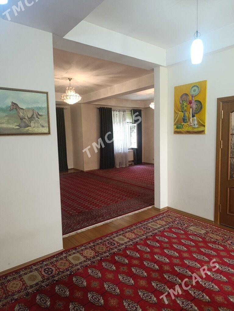 Satlyk katež - Анев - img 2