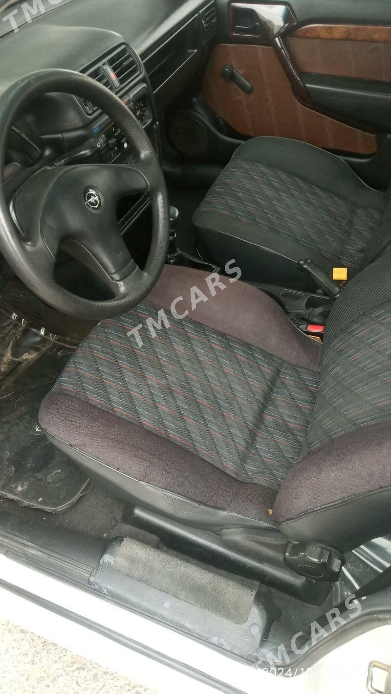 Opel Vectra 1990 - 55 000 TMT - Туркменбаши - img 6