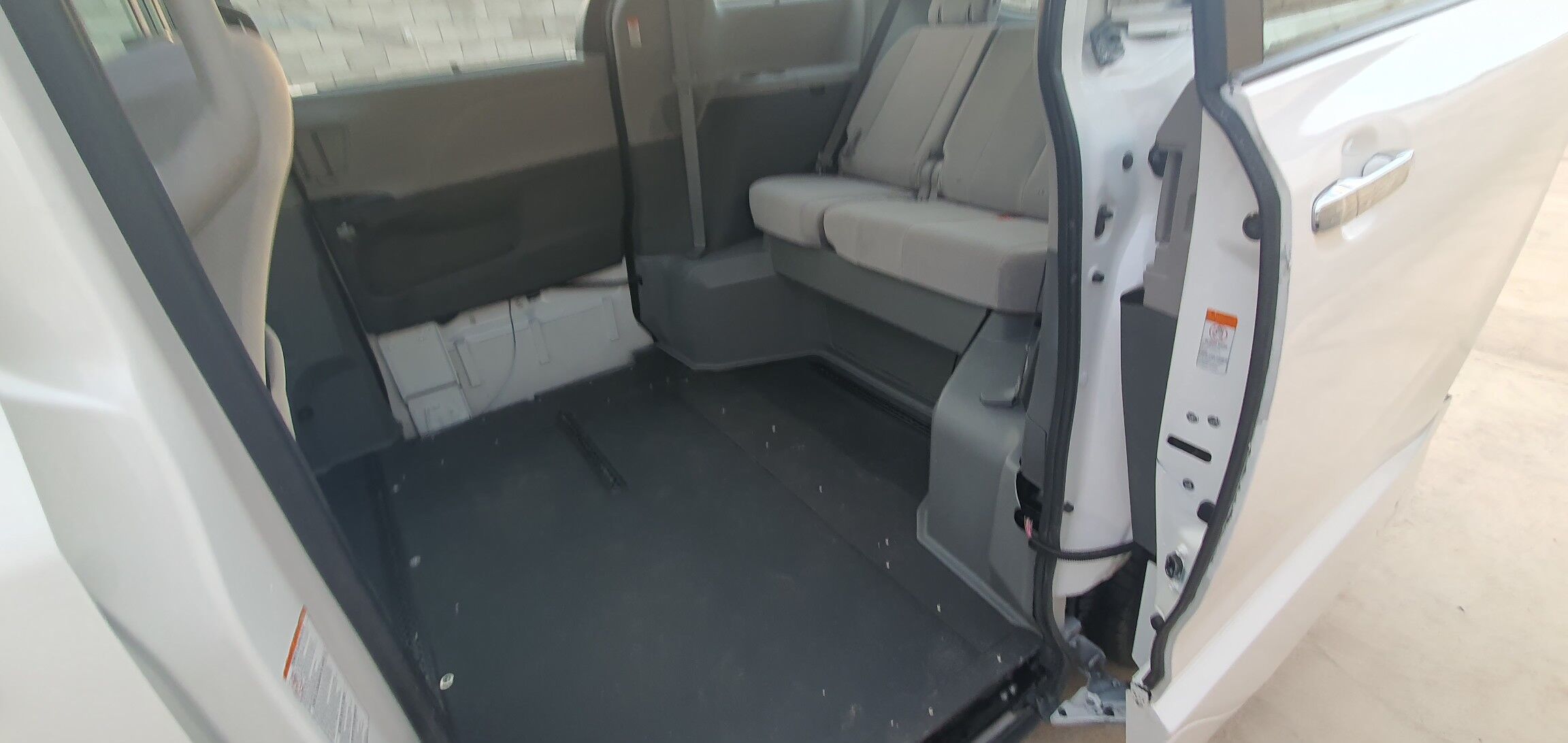Toyota Sienna 2020 - 266 000 TMT - Ашхабад - img 7