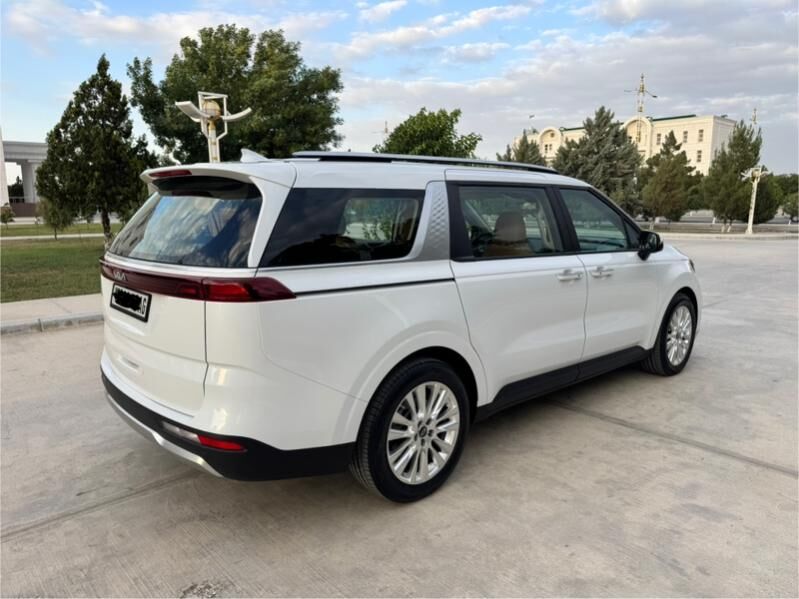 Kia Carnival 2023 - 1 080 000 TMT - Ашхабад - img 4