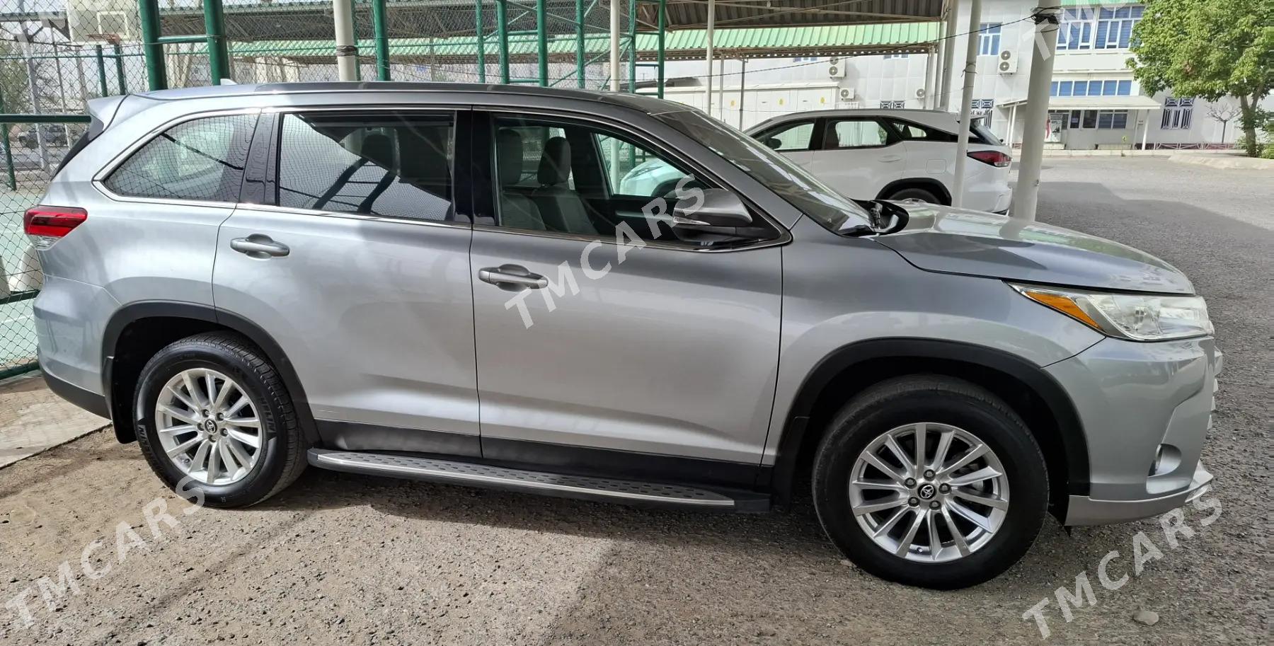 Toyota Highlander 2019 - 412 000 TMT - Мары - img 7