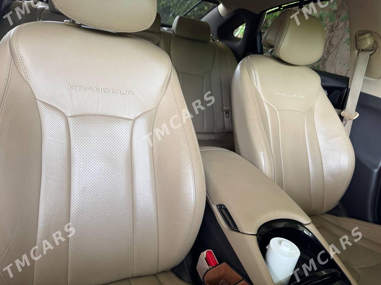 Hyundai Grandeur 2013 - 300 000 TMT - Мир 2 - img 2