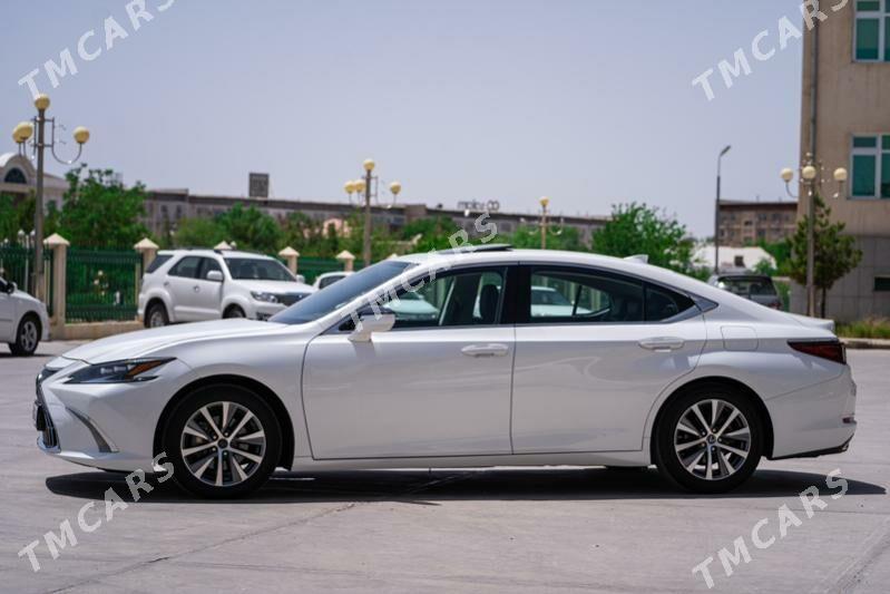 Lexus ES 350 2021 - 500 000 TMT - Мары - img 10
