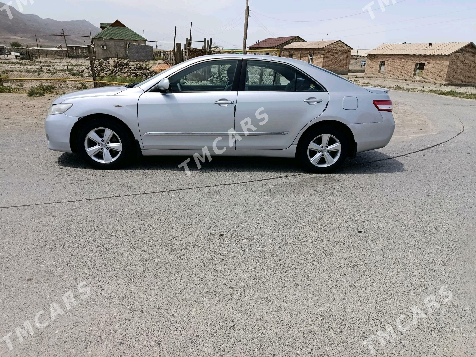 Toyota Camry 2010 - 137 000 TMT - Берекет - img 2