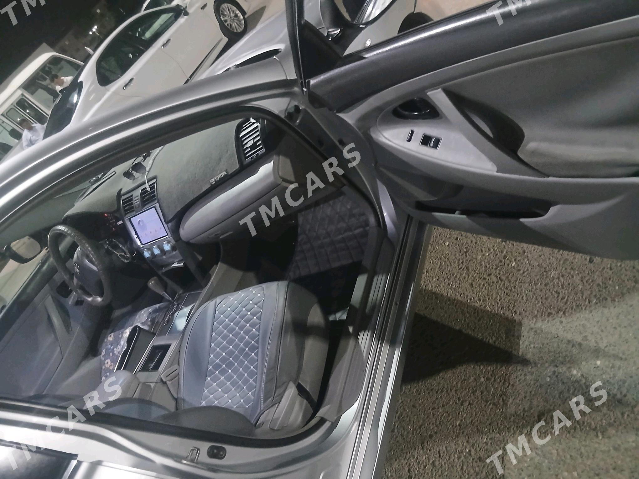 Toyota Camry 2010 - 160 000 TMT - 6 mkr - img 5
