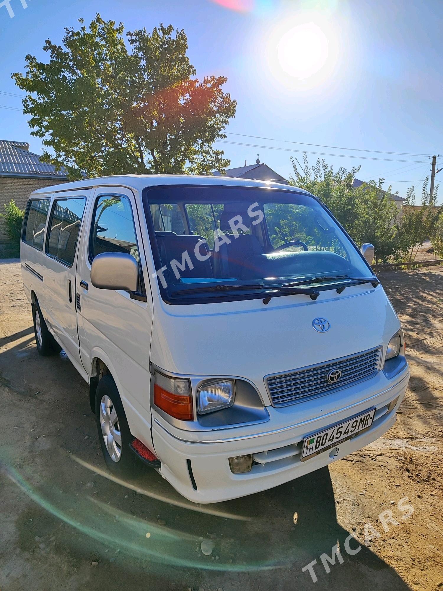 Toyota Hiace 2002 - 150 000 TMT - Mary - img 4