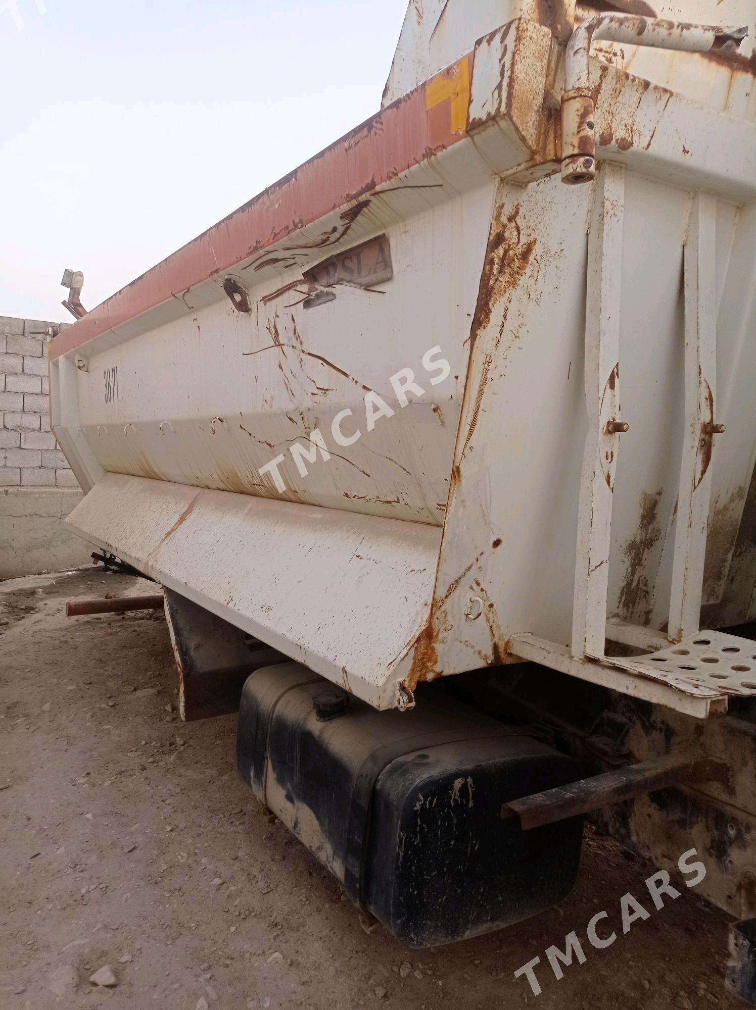 Ford Cargo 3536M 2013 - 115 000 TMT - Балканабат - img 2