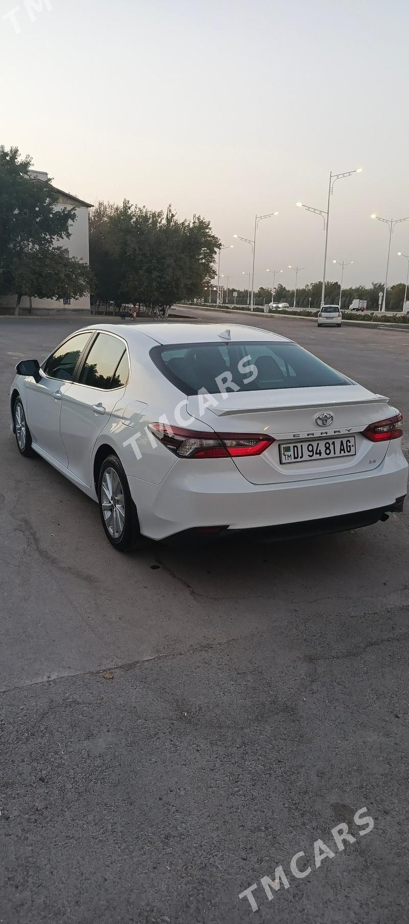 Toyota Camry 2021 - 269 000 TMT - Aşgabat - img 2