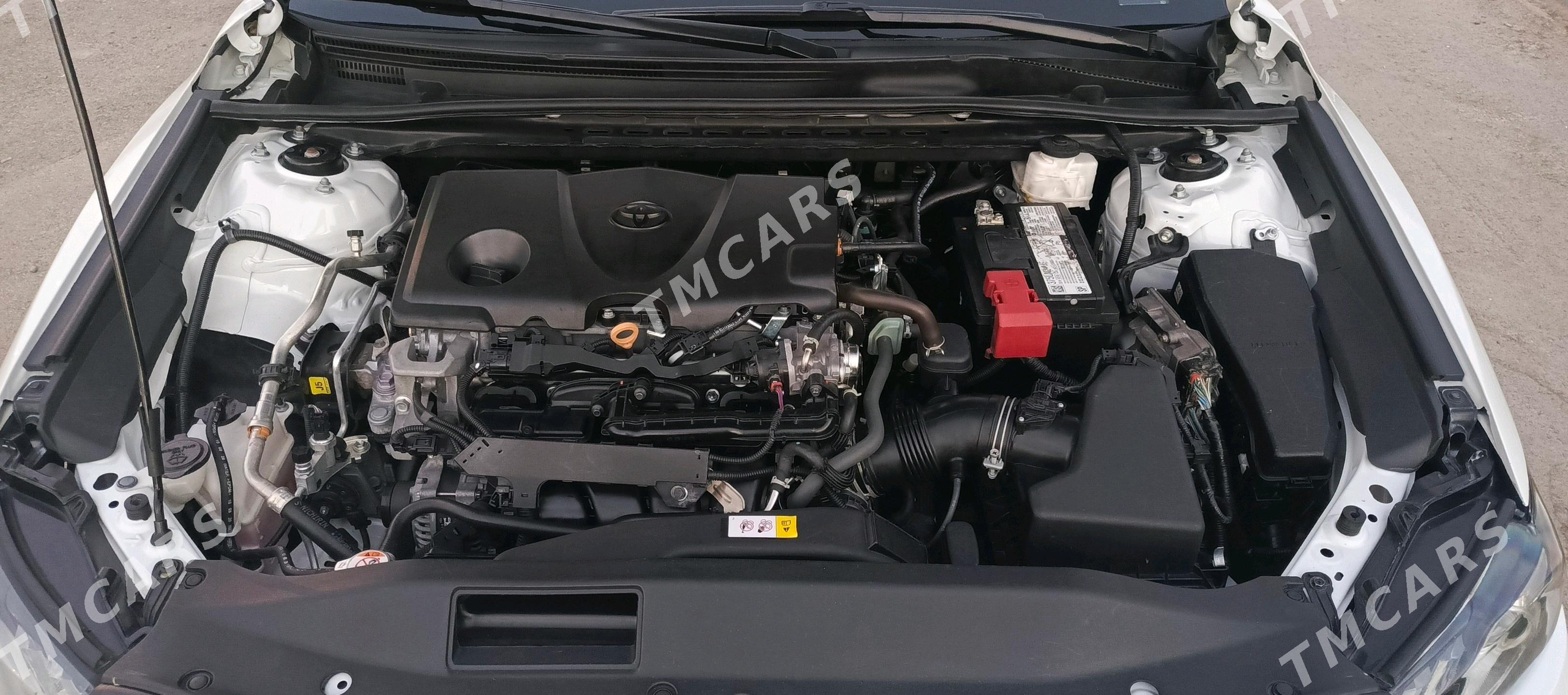 Toyota Camry 2021 - 269 000 TMT - Aşgabat - img 3
