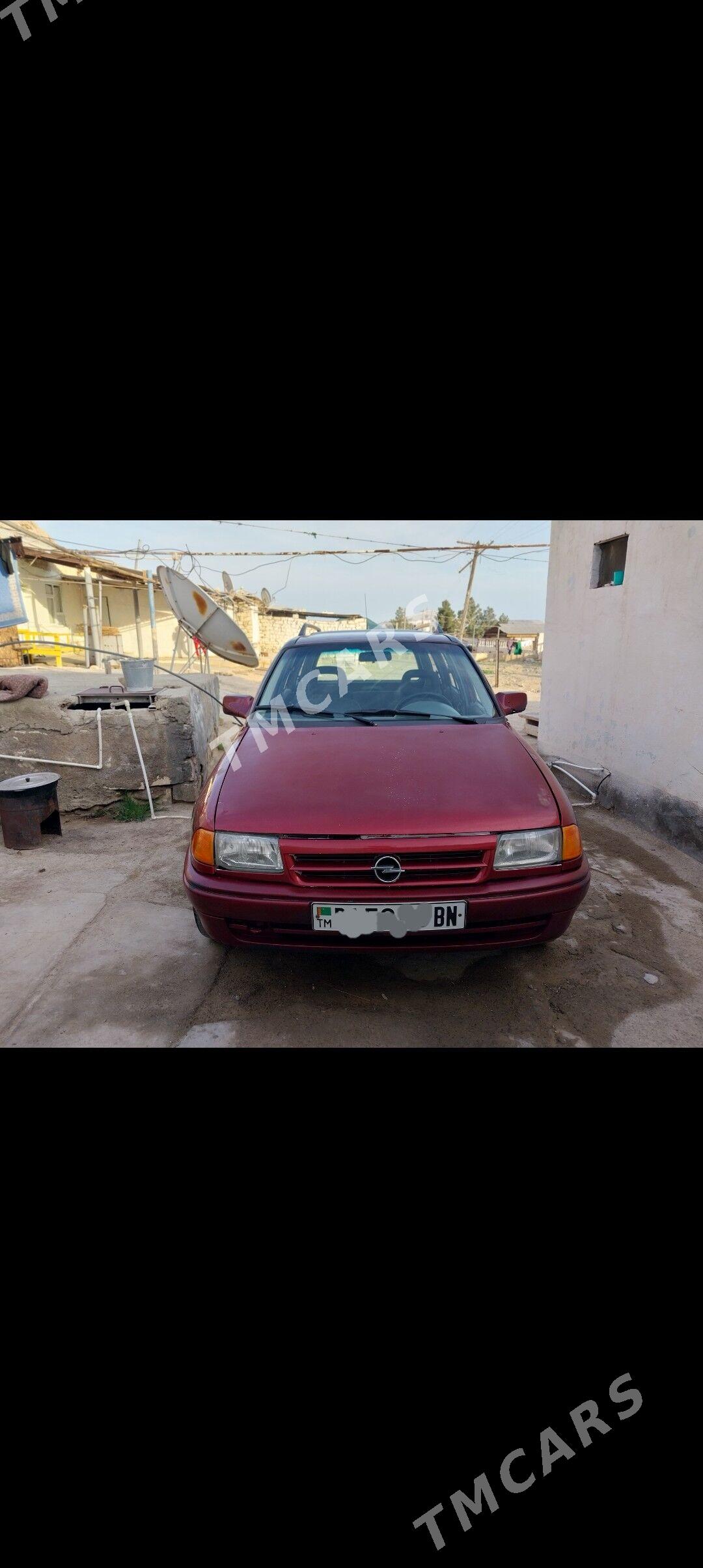 Opel Astra 1993 - 26 000 TMT - Türkmenbaşy - img 4