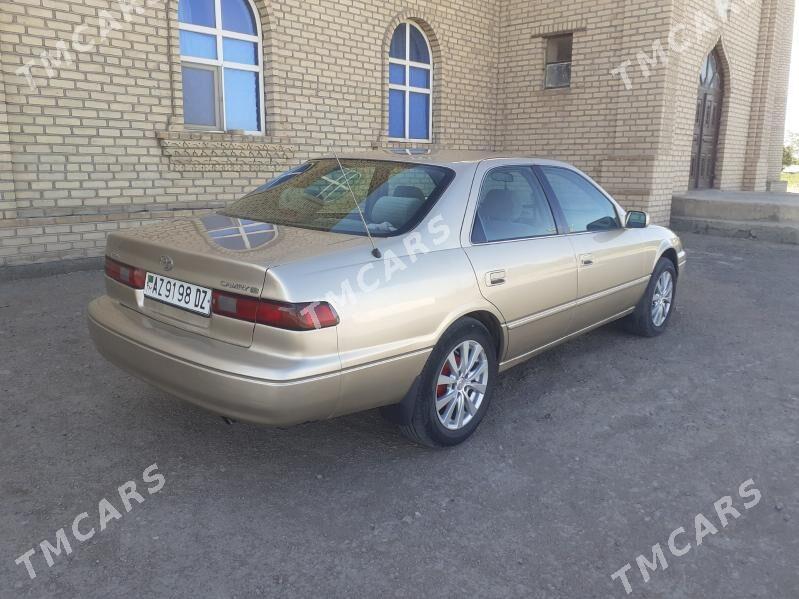 Toyota Camry 1998 - 118 000 TMT - Болдумсаз - img 3