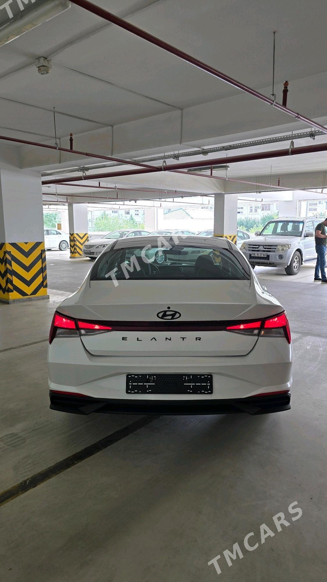Hyundai Elantra 2022 - 225 000 TMT - ул. Чехова -  Элитки (А.Ниязов шаёлы) - img 6