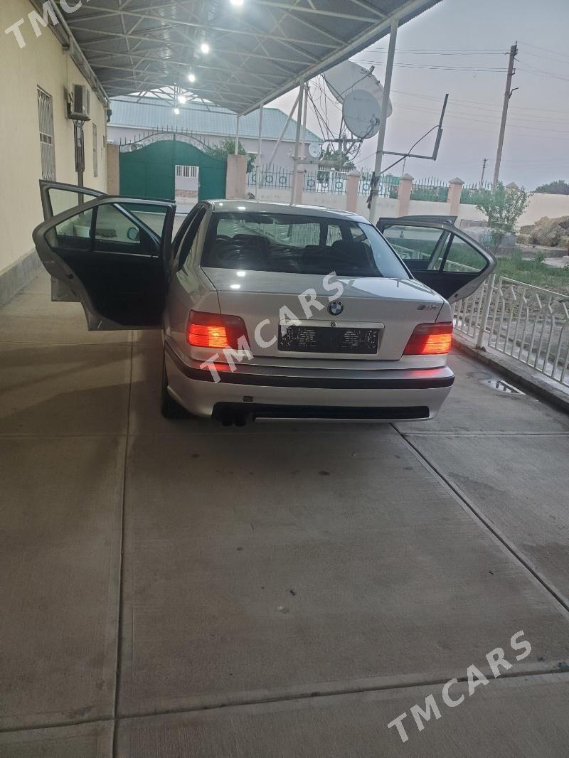 BMW 325 1992 - 63 000 TMT - Aşgabat - img 4