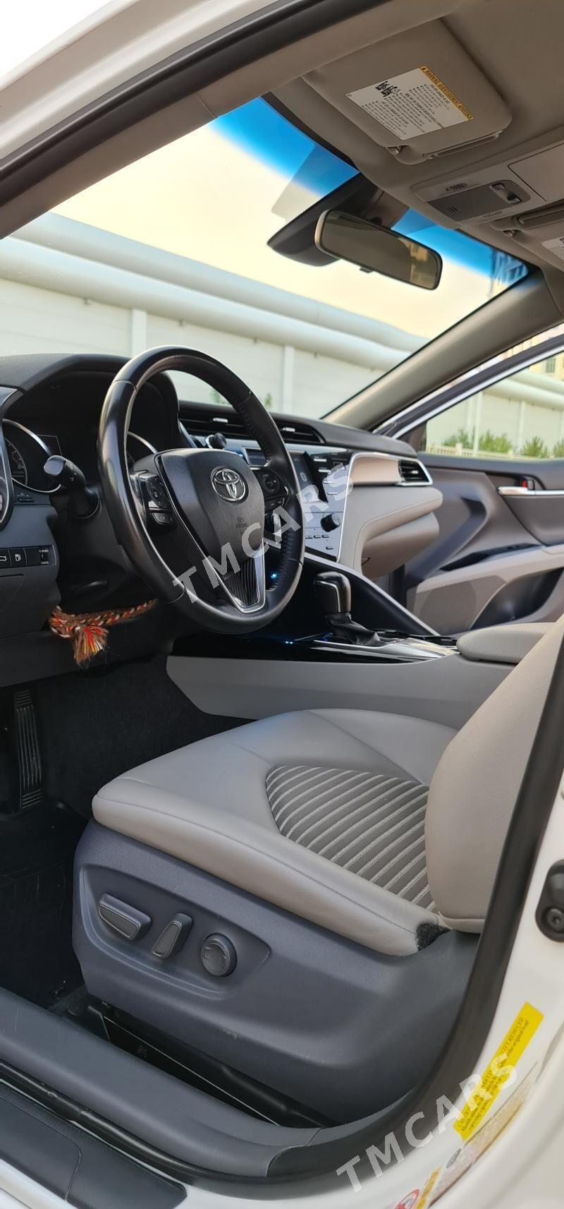 Toyota Camry 2018 - 293 000 TMT - Aşgabat - img 4