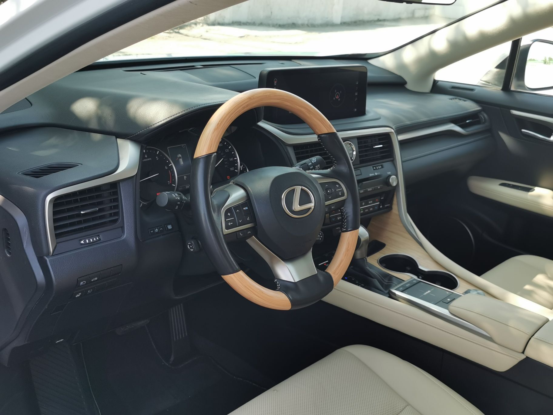 Lexus RX 350L 2022 - 595 000 TMT - Aşgabat - img 8