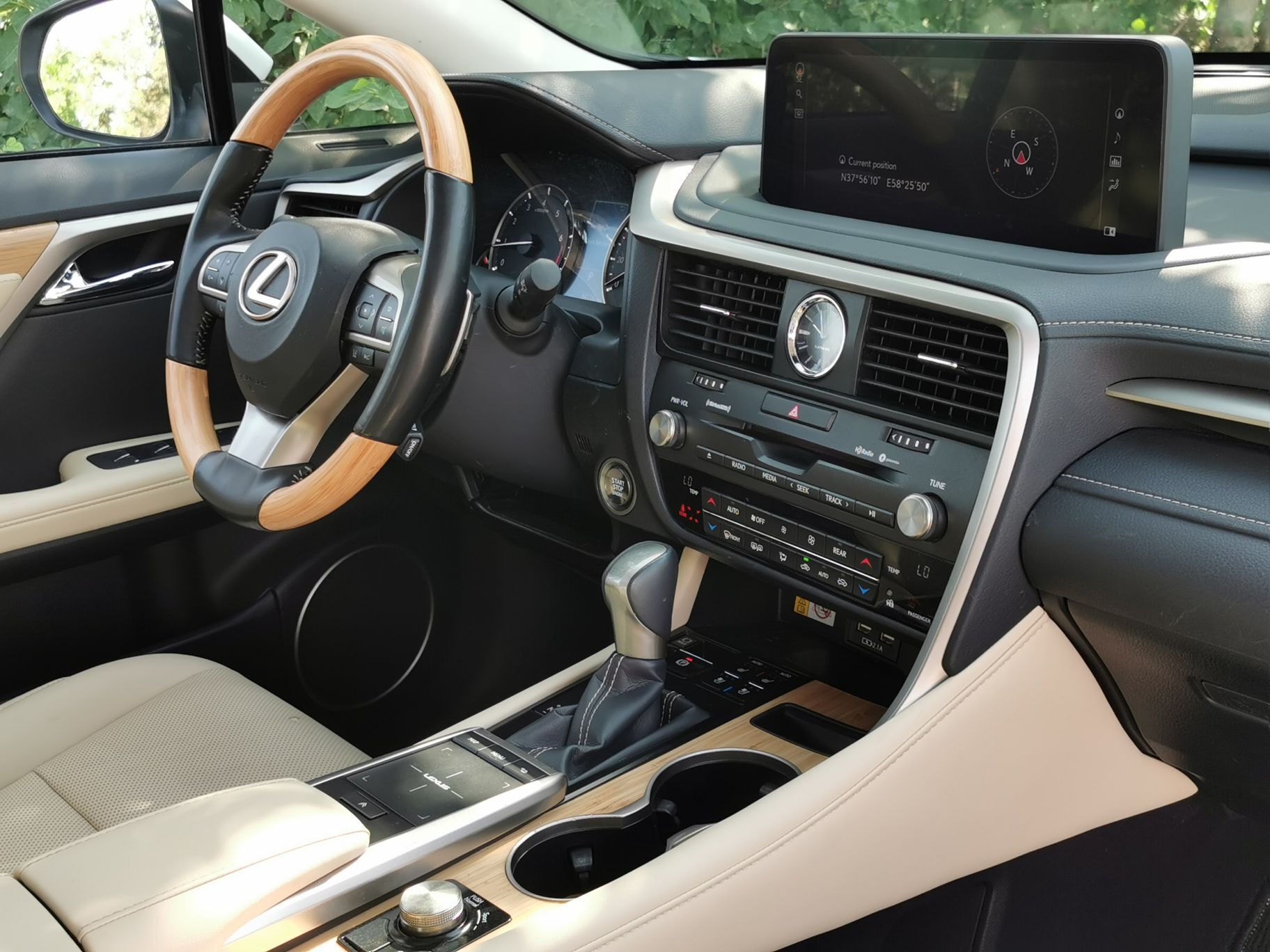 Lexus RX 350L 2022 - 595 000 TMT - Aşgabat - img 2