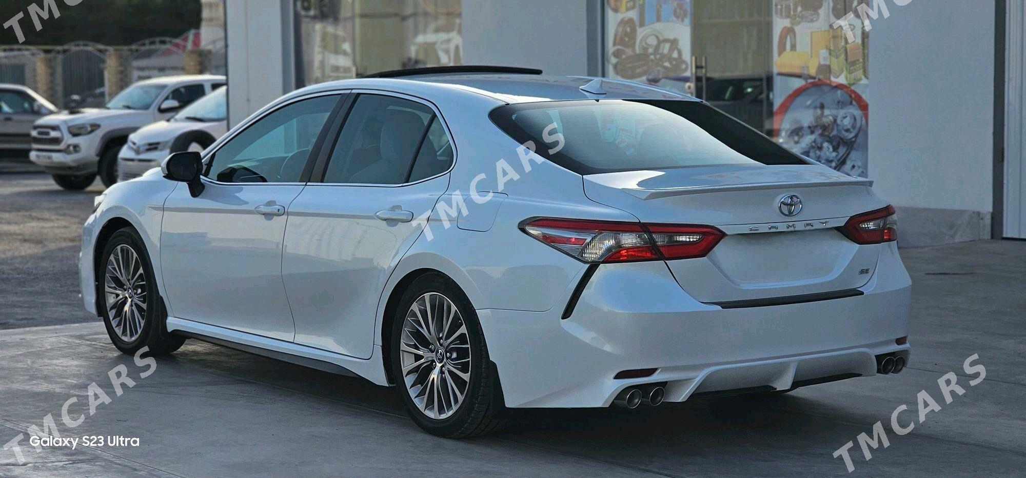 Toyota Camry 2018 - 290 000 TMT - Мары - img 3