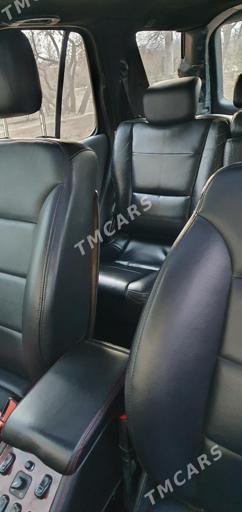 Mercedes-Benz M-Class 2000 - 110 000 TMT - Туркменбаши - img 2