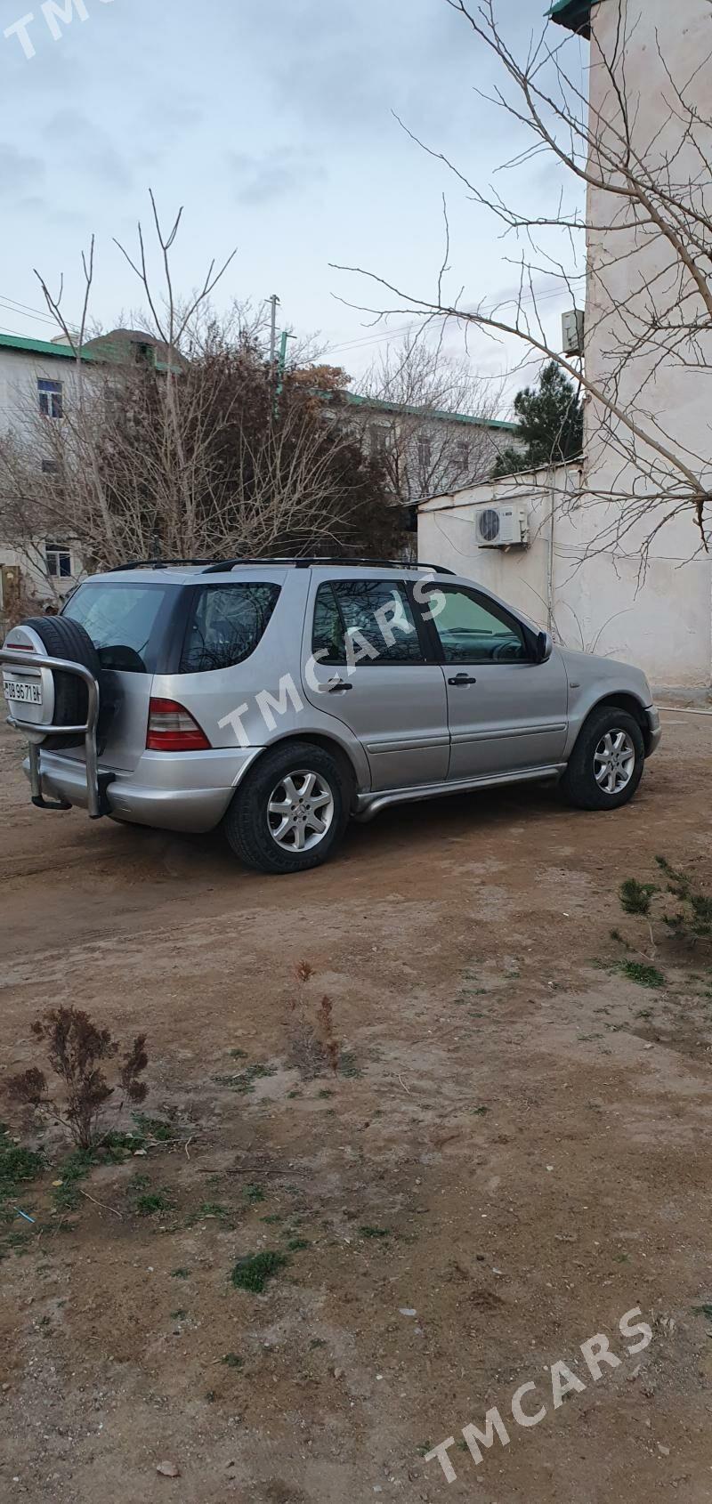 Mercedes-Benz M-Class 2000 - 110 000 TMT - Туркменбаши - img 3