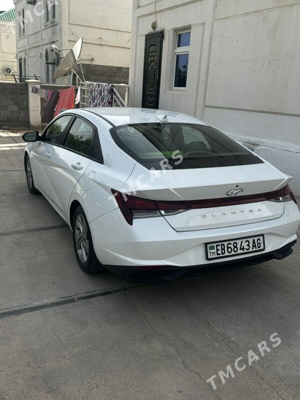 Hyundai Elantra 2021 - 232 000 TMT - 30 mkr - img 2