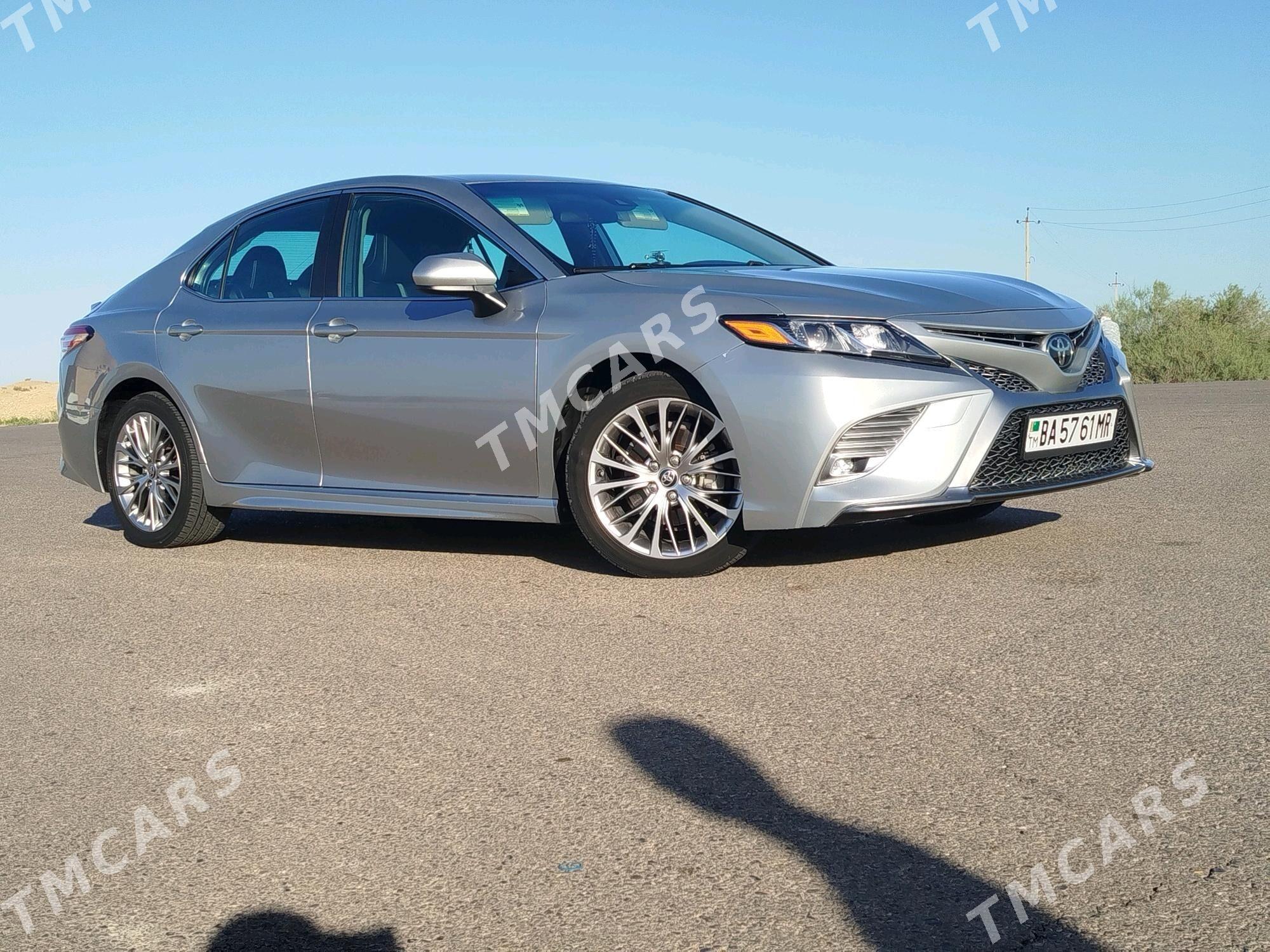 Toyota Camry 2020 - 330 000 TMT - Baýramaly - img 4