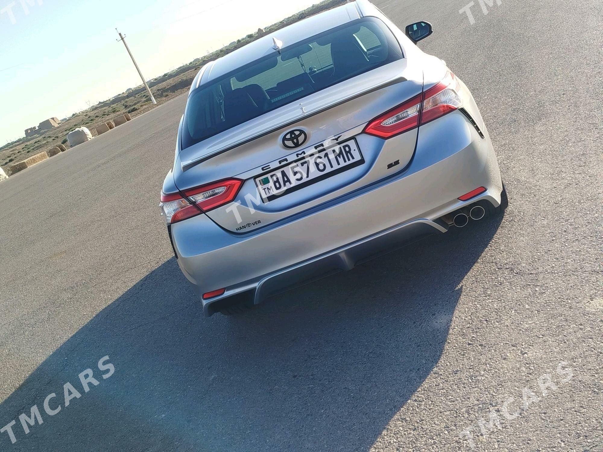 Toyota Camry 2020 - 330 000 TMT - Baýramaly - img 6