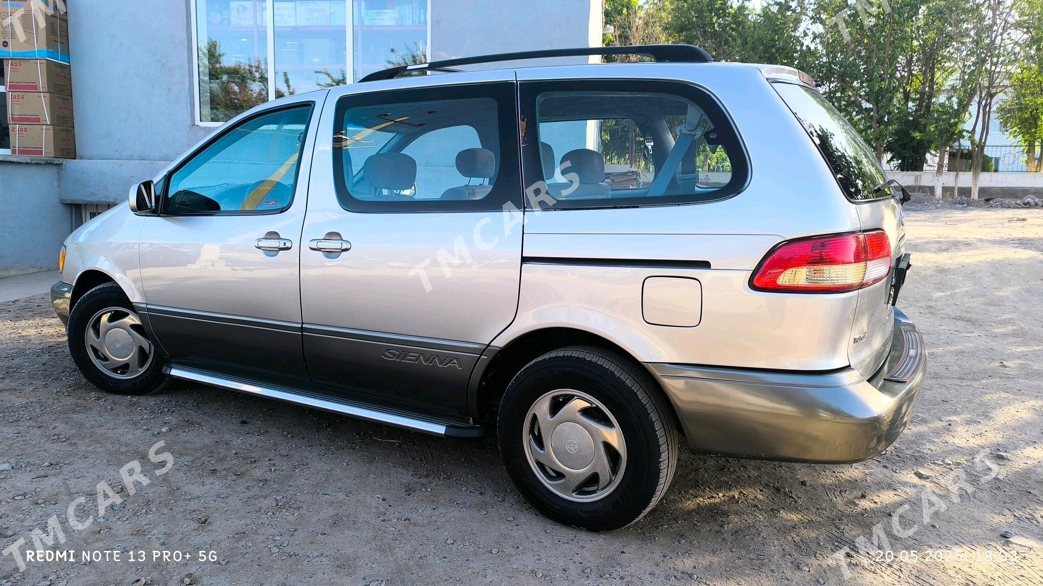 Toyota Sienna 2001 - 185 000 TMT - Керки - img 6