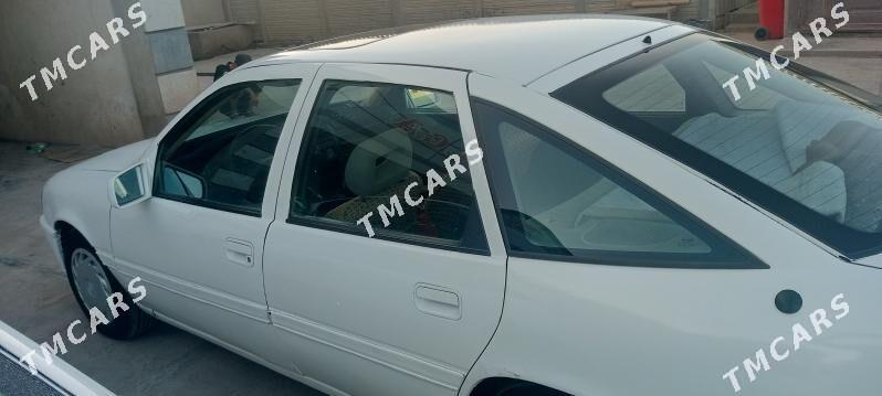 Opel Vectra 1991 - 26 000 TMT - Murgap - img 4