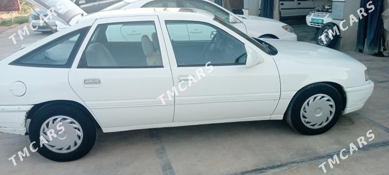 Opel Vectra 1991 - 26 000 TMT - Murgap - img 5