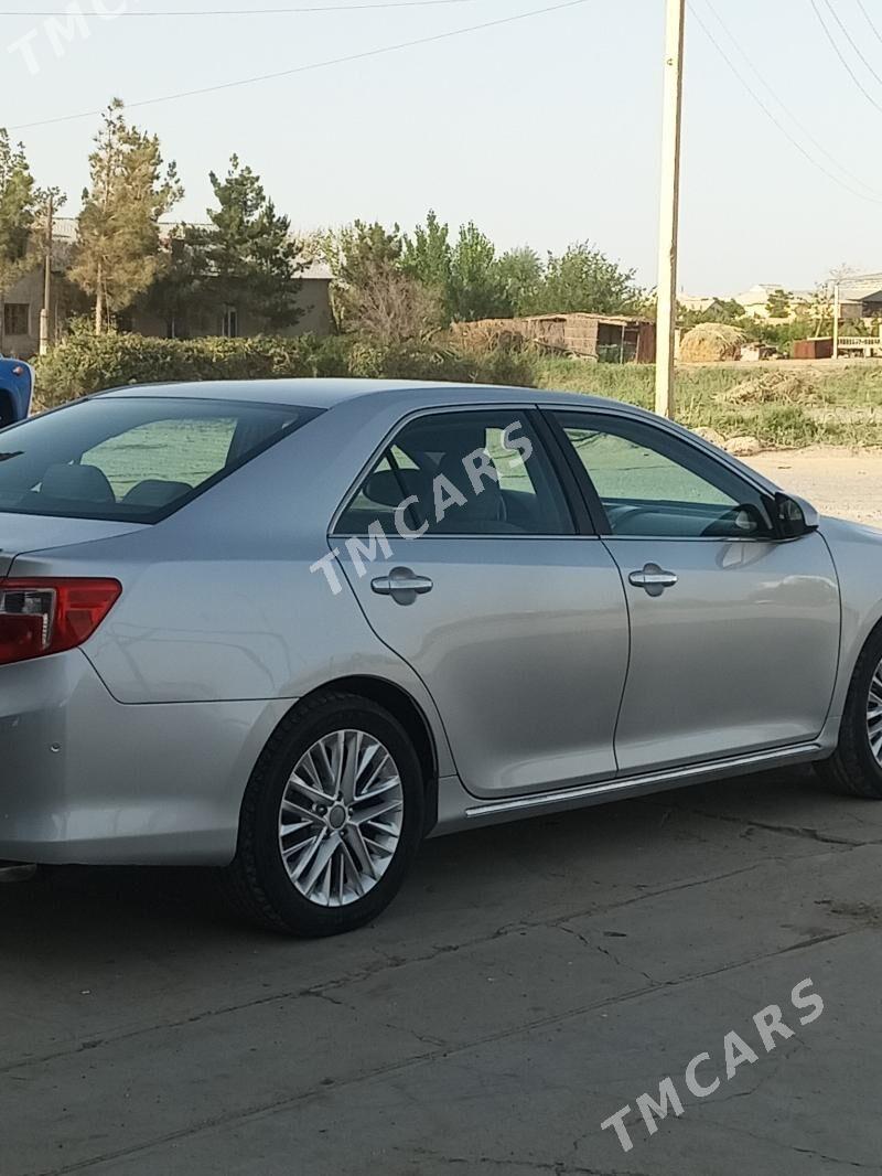 Toyota Camry 2014 - 210 000 TMT - Туркменгала - img 2