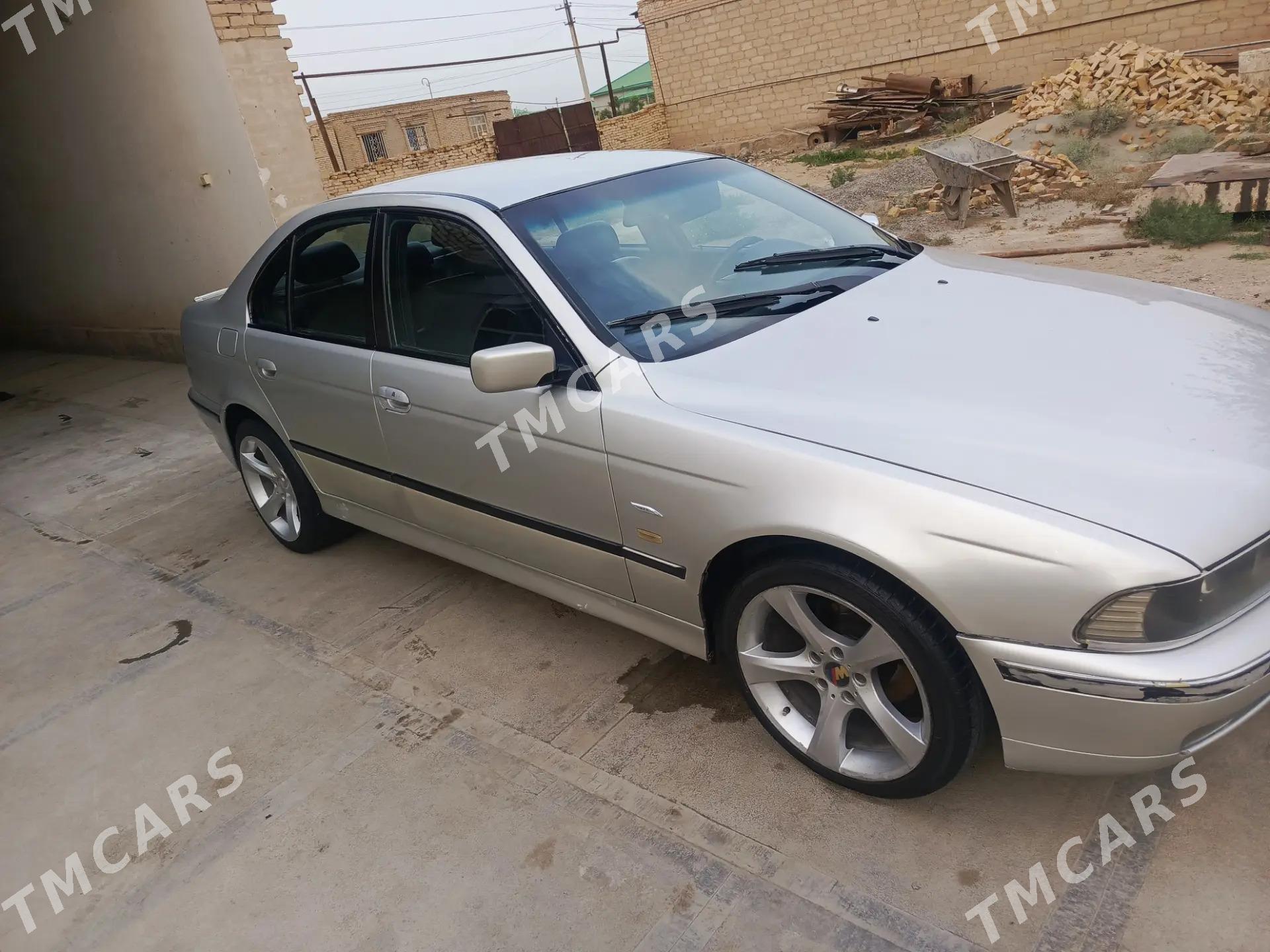 BMW 5 Series 1996 - 62 000 TMT - Туркменабат - img 3