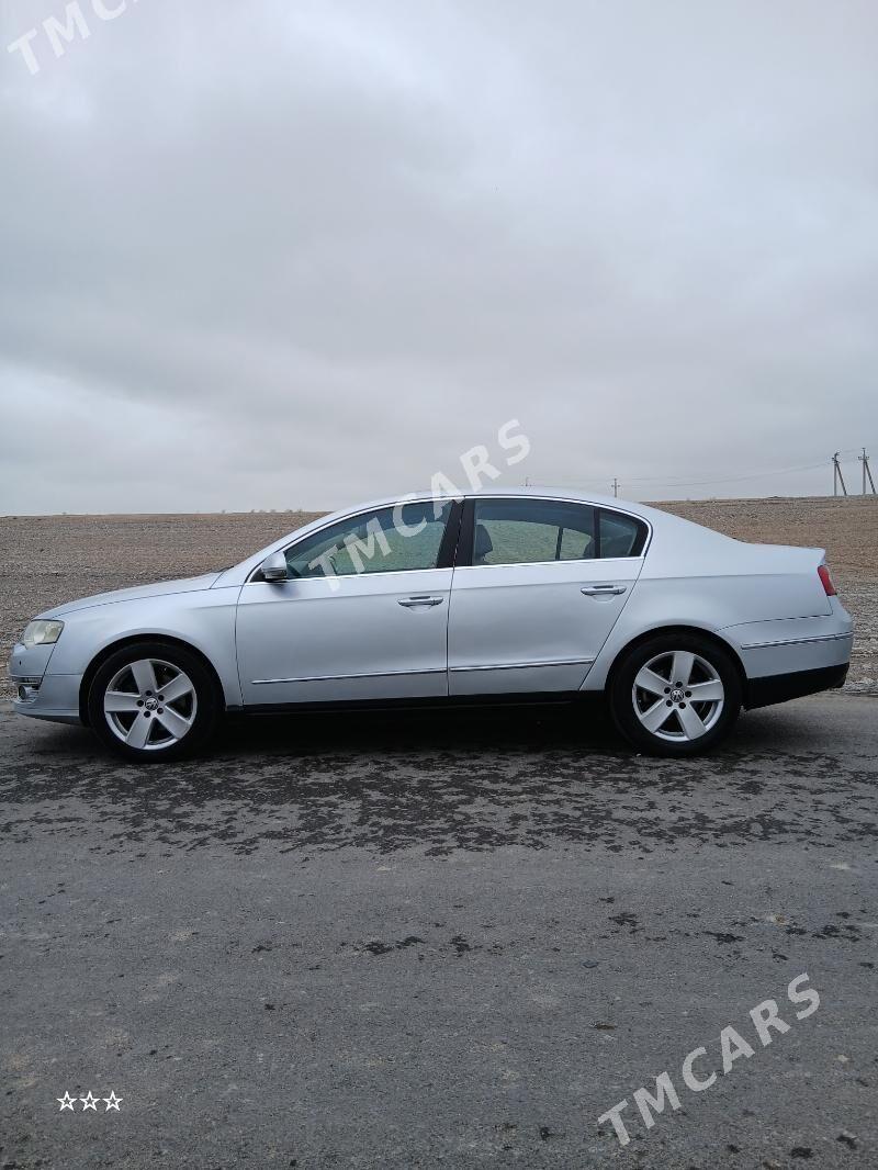 Volkswagen Passat 2006 - 105 000 TMT - Büzmeýin GRES - img 5