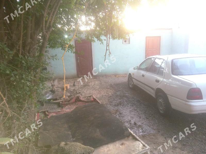 Nissan Sunny 1995 - 20 000 TMT - Мары - img 2