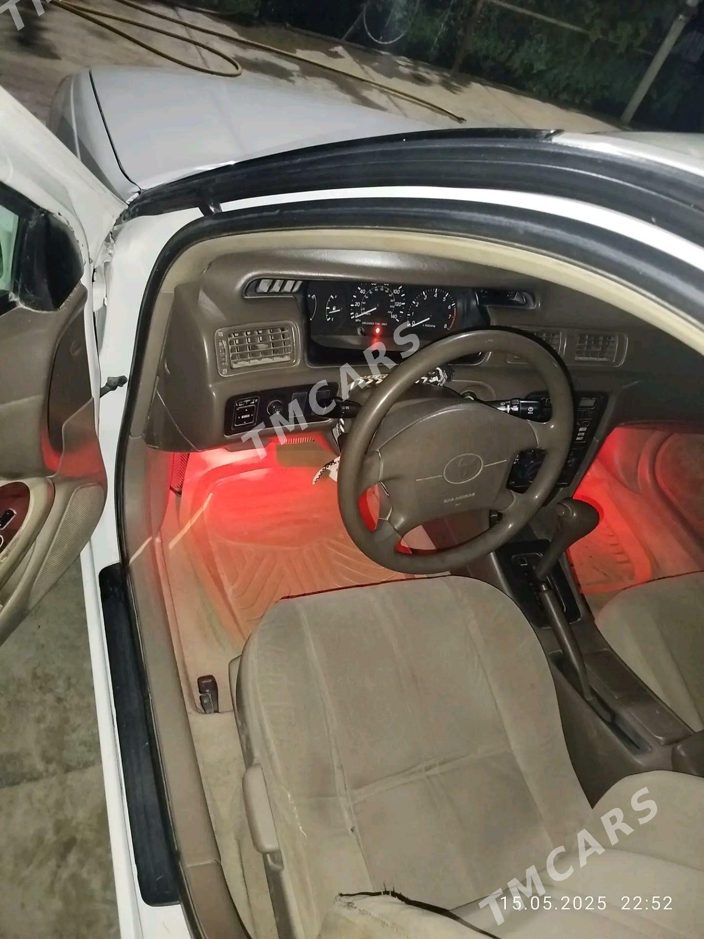 Toyota Camry 1999 - 110 000 TMT - Байрамали - img 4