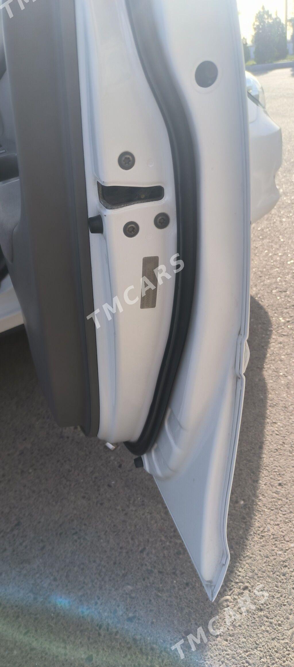 Toyota Camry 2002 - 152 000 TMT - Мары - img 3