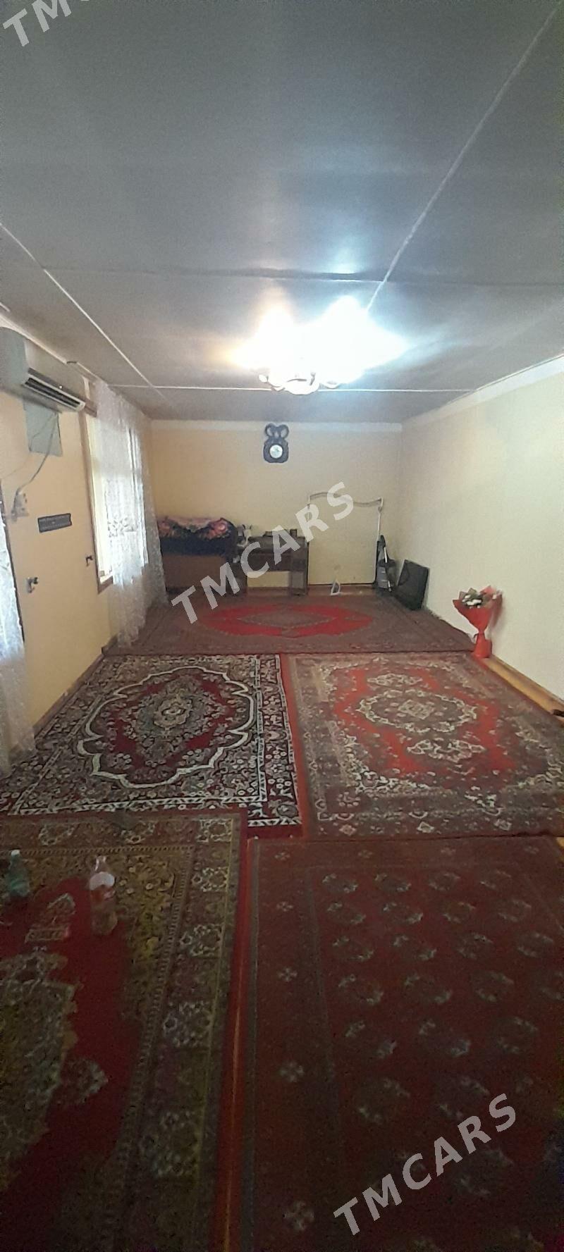 Kwartira bar - Hitrowka - img 2