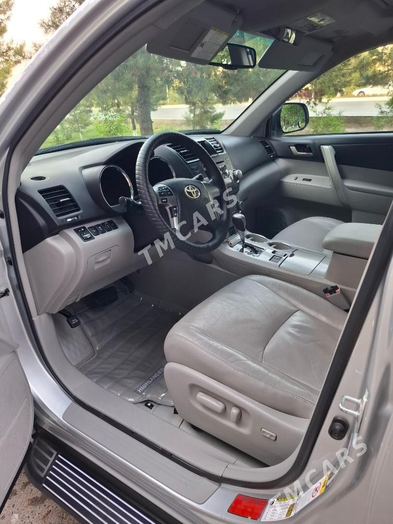 Toyota Highlander 2011 - 340 000 TMT - Туркменабат - img 8