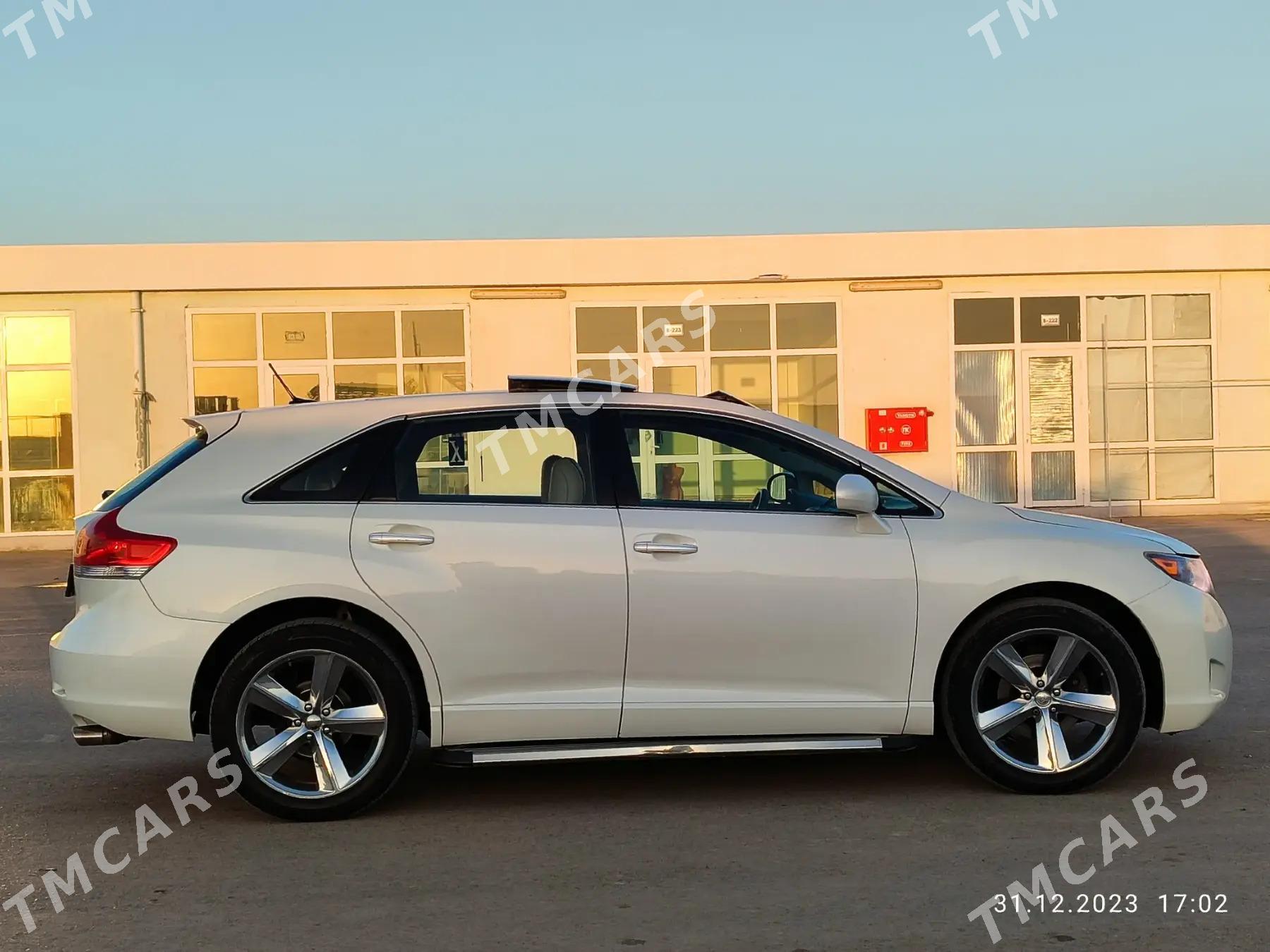Toyota Venza 2009 - 210 000 TMT - Керки - img 2