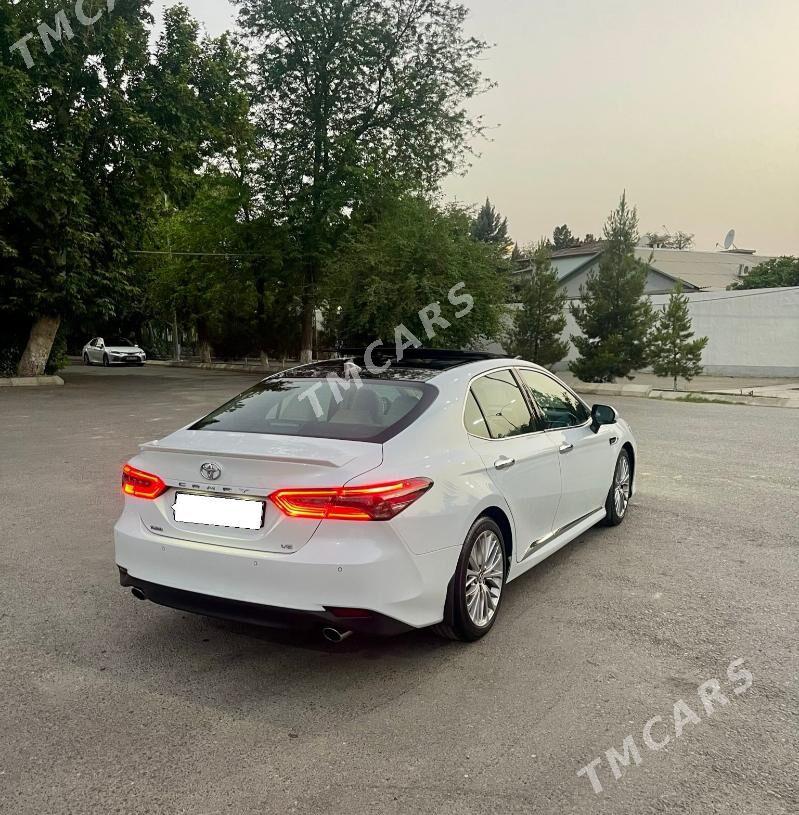 Toyota Camry 2018 - 400 000 TMT - Ашхабад - img 2