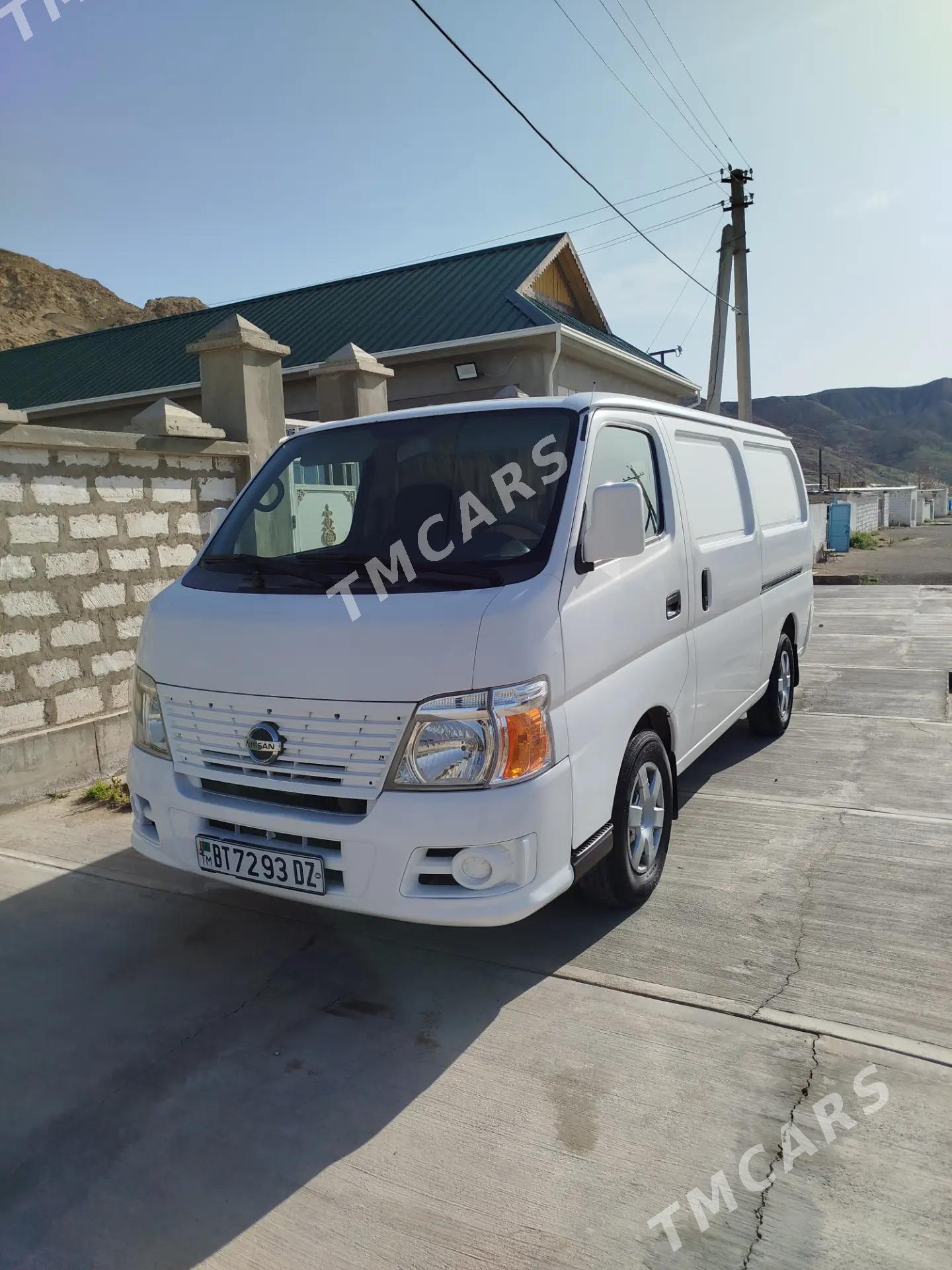 Nissan Urvan 2008 - 180 000 TMT - Türkmenbaşy - img 6